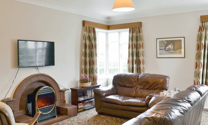 Cregneish Cottage | Cabin ∙ 3 bedrooms ∙ 6 guests