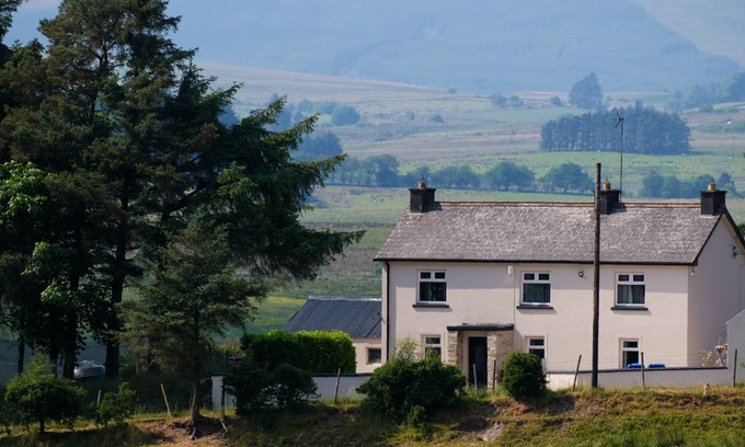 Cookstown Cottage | Cabin ∙ 4 bedrooms ∙ 6 guests