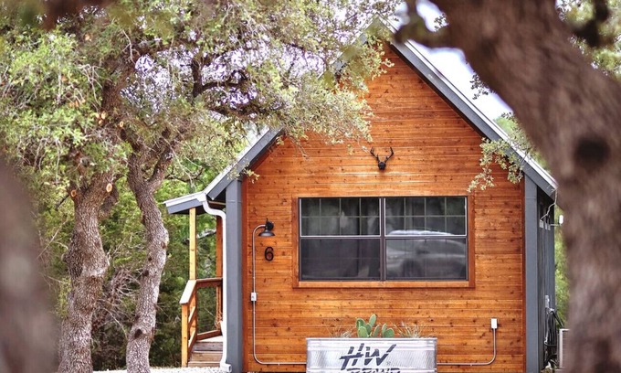 Dripping Springs House | Cabin 6 · Smart & Cozy Tiny Cabin 6 w/ Pro Coffee Setup