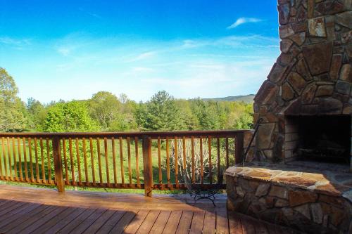West Jefferson House | Cabin Fever