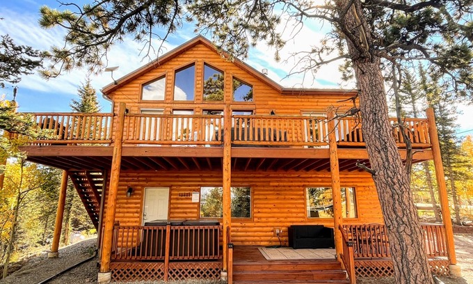 Indian Mountain Cabin | Cabin in the Clouds, A Colorado Mountain RetreatnCozy, Beautiful Views