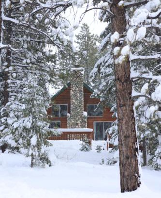 Duck Creek Village House | Cabin in the National Forest near Brian Head, Bryce Canyon and Zion