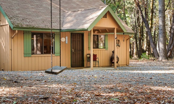 Iowa Hill Cabin | Cabin in the Woods