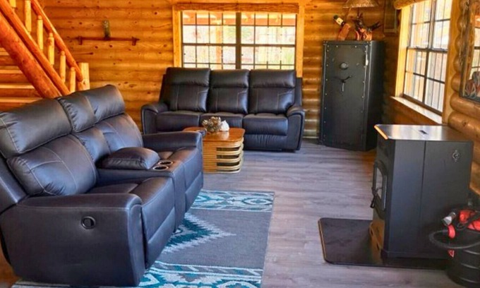 Hereford Cabin | Cabin near Bisbee and Sierra Vista AZ on 40 Acres