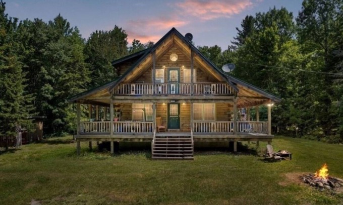 Cold Brook Cabin | Cabin NY Snowmobile Trails