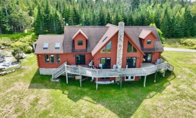Vinalhaven House | Cabin on the Ocean-Carvers Cove