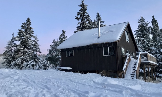 Merritt Cabin | Cabin On The Range | Relaxing Offgrid Recreation Playground