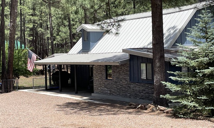 Heber Cabin | Cabin Retreat in Forest Lakes . 2 hours from the Valley