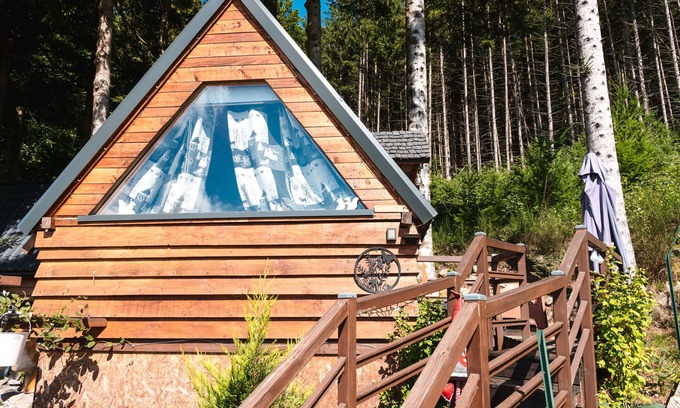 Granges-Aumontzey Cabin | Cabin 'The Squirrel' with Private Terrace