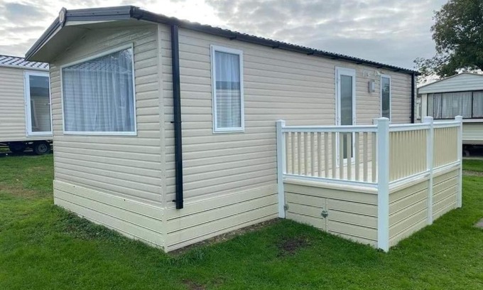 Sandown House | cabin zest