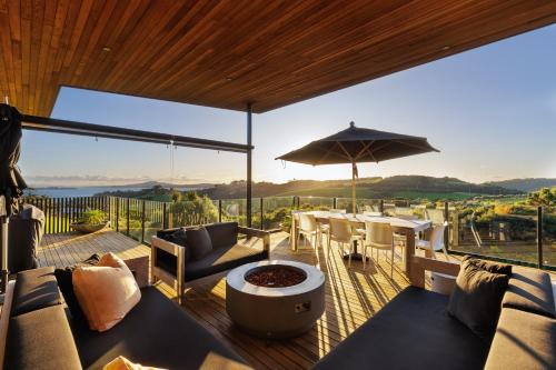 Oneroa Apartment | Cable Bay Views