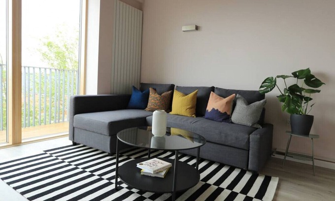 Coventry House | Cable Yard House · 4Bed | Stunning Eco Apt | City Centre | w/parking