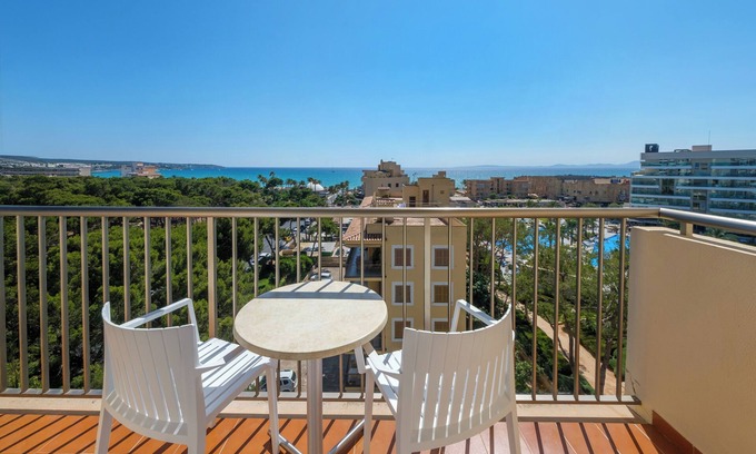 Ses Cadenes Apartment | Cabot Tres Torres Apartamentos