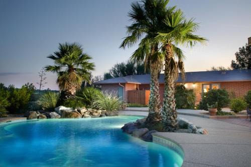 Tanque Verde Bed & Breakfast | Cactus Cove Bed and Breakfast Inn