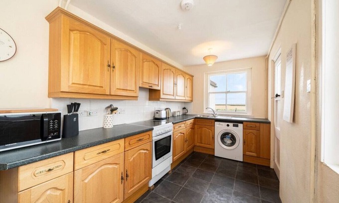 Kincaple House | Caddie s Cottage - Stylish 2 bed dog Friendly