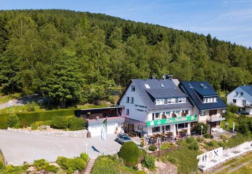Schwalefeld House | Café- Pension Fernblick, incl MeineCardPlus