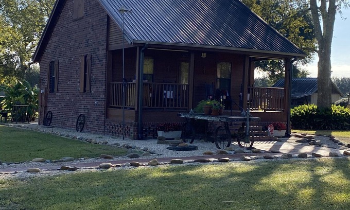 Scott House | Cajun Country at its best. Private Acadian style guest house on estate property.