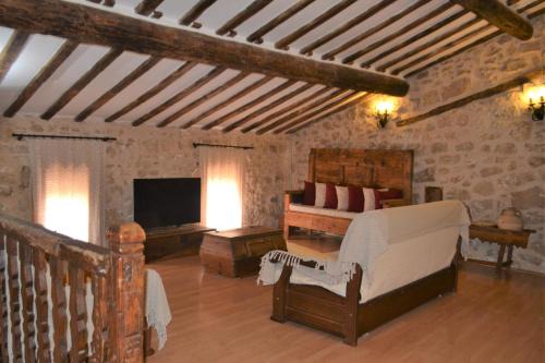 Arnes House | Cal Badat