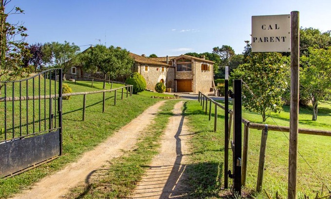 Vilademuls House | CAL PARENT – Casa “Nova” con piscina semi-climatizada y spa