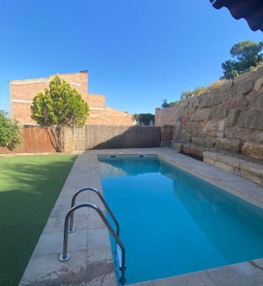 Castellnou de Seana House | Cal Puro