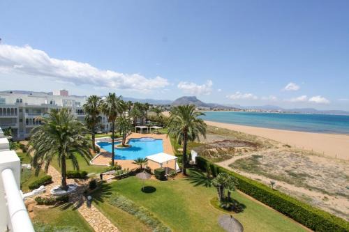 Denia Apartment | Cala de Oro atico en 1º línea con vistas by costablancarent