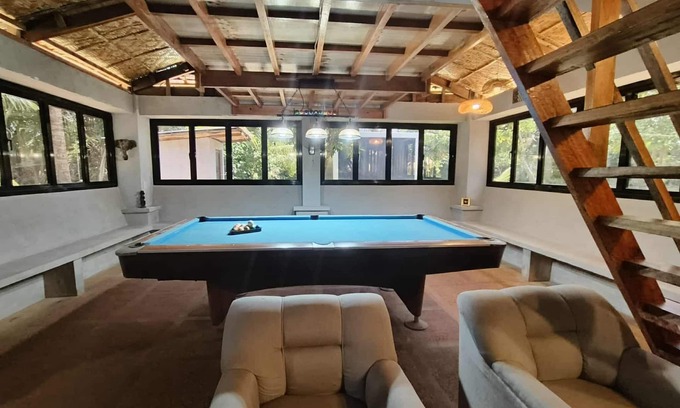 Guiuan Hotel | Calicoan Surf Retreat
