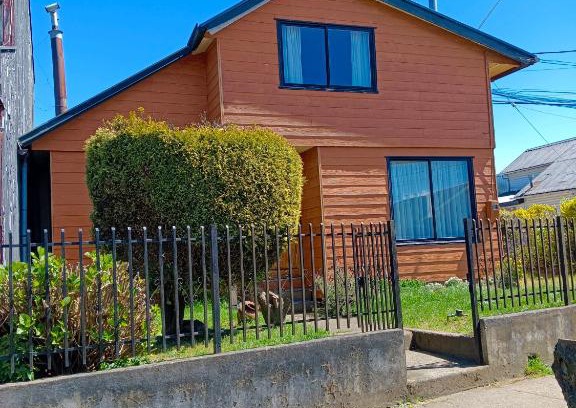 Nercon House | Calor y amor de hogar chilote