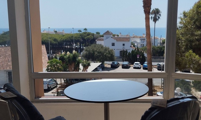 Sitio de Calahonda Condo | Calypso Condo 5 Min Walk to the Beach and close to all shops bars and restaurant