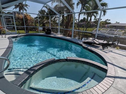 Caloosahatchee House | Calypso Cove of Cape Coral!