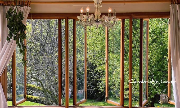 Geeveston Bed & Breakfast | Cambridge House