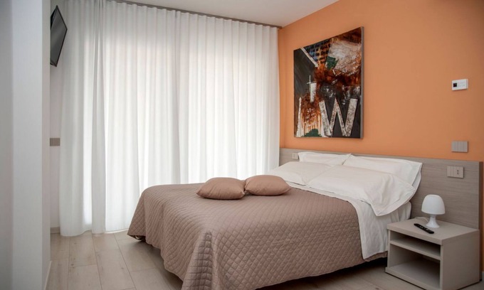 Borgo Roma Apartment | CAMELOT APARTMENT RED5