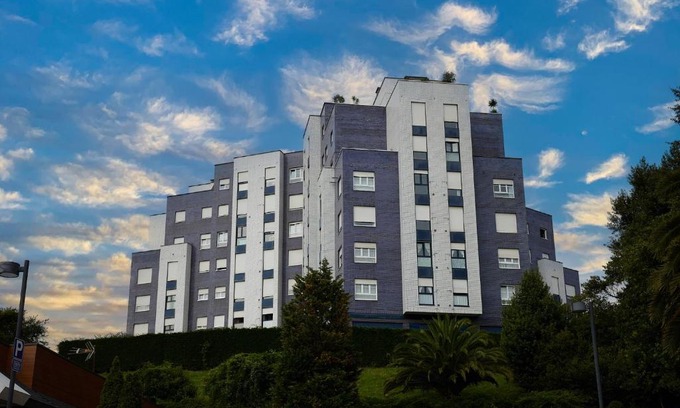 Aviles Apartment | CAMINODEHEROS