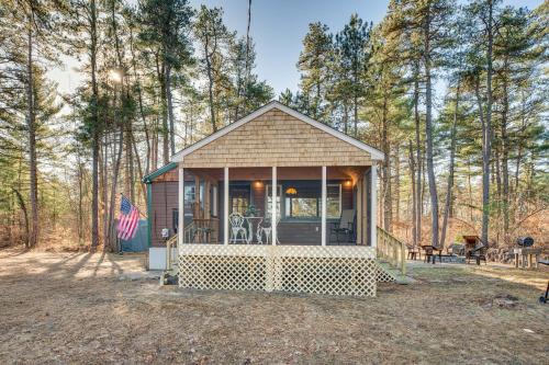 Waterboro House | Camp Crescendo Rustic Waterboro Cabin By Lake