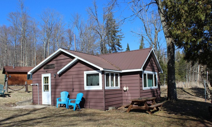 McMillan Cabin | Camp Interlaken Cabin 1