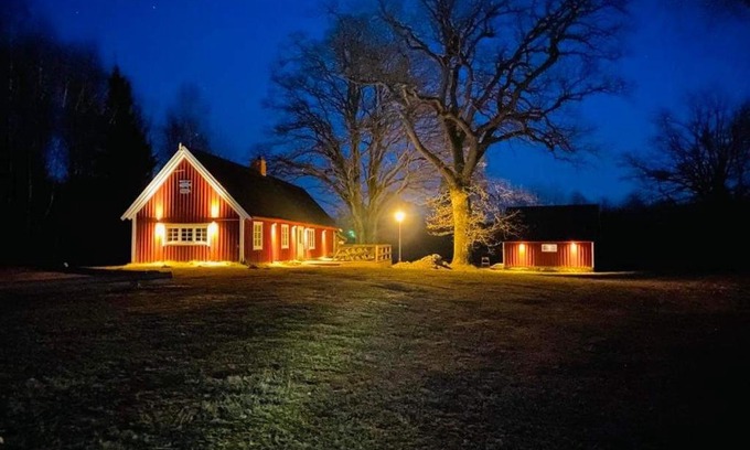 Huarod House | Camp Mayfly - Ekholmen
