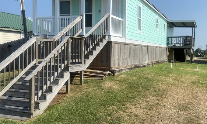 Hackberry House | Camp rental at Lake Breeze in Hackberry