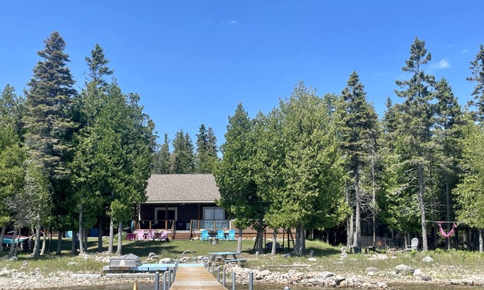 Drummond House | Camp Vava on Drummond Island