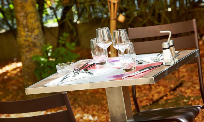 Plaisir Hotel | Campanile Plaisir