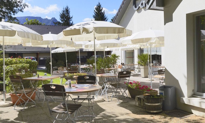 Pontarlier Hotel | Campanile Pontarlier