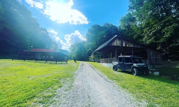 Garrison RV Rental | Campground on 500 acres in Garrison KY. 3 miles from the Ohio river