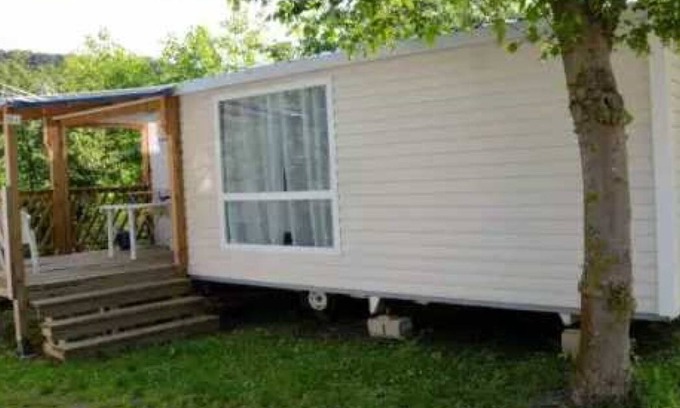 Arles-sur-Tech House | Camping 3 étoiles - Piscine - eebhb0
