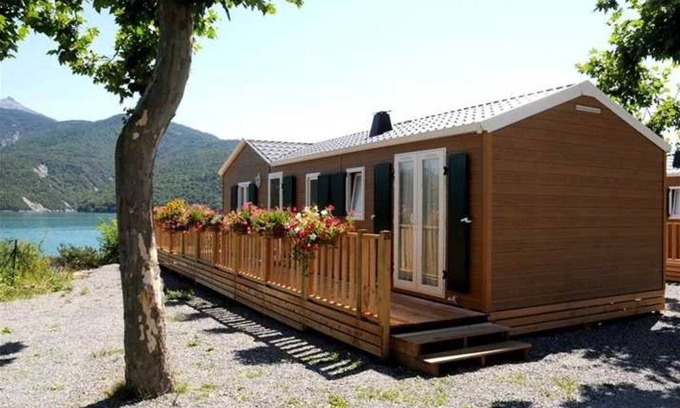 Chorges House | Camping 3 étoiles - Piscine - efbgie