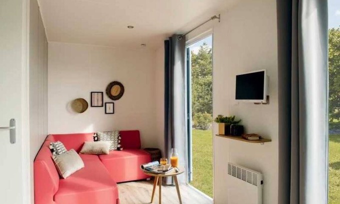 Castries House | Camping 3 étoiles - Piscine - ccbbh0b