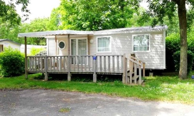 Saumur House | Camping 4 étoiles - Piscine - ccbbgdb