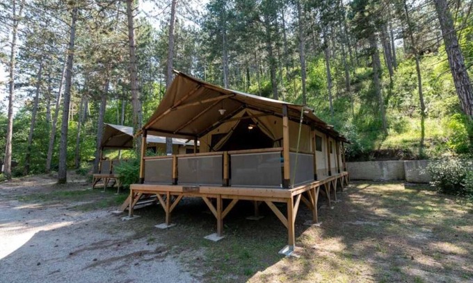 Die House | Camping 4 étoiles - Piscine - ccaifif