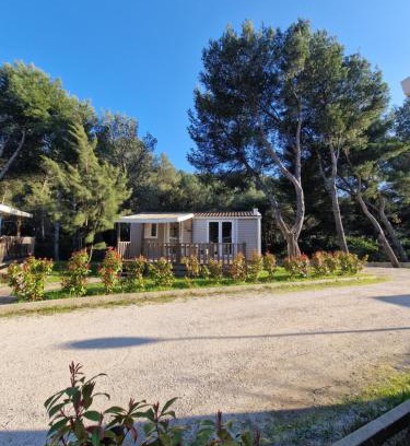 Roquefort-la-Bedoule Other | Camping Aux Portes De Cassis