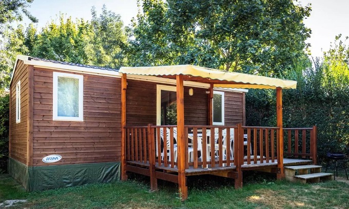 Brissac-Quince House | Camping de l'Etang Sites and Landscapes * - Cottage Classic Authion 2 ch. 5 persons
