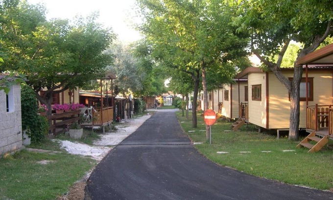Montemarciano House | CAMPING L'OASI DI LULù - Mobile home for 5 people