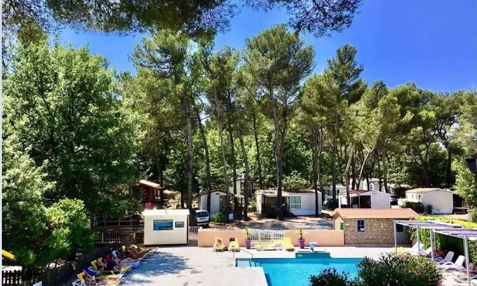 Peynier House | Camping le Devançon * - Mobile home Maxi Comfort LOGGIA Air conditioning 4 persons
