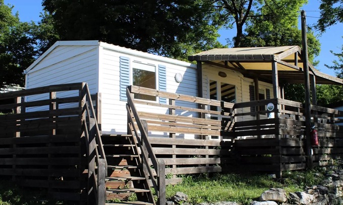 Miribel-les-Echelles House | Camping Le Balcon de Chartreuse* - Mobile Home Orchidée 3 rooms 6 people